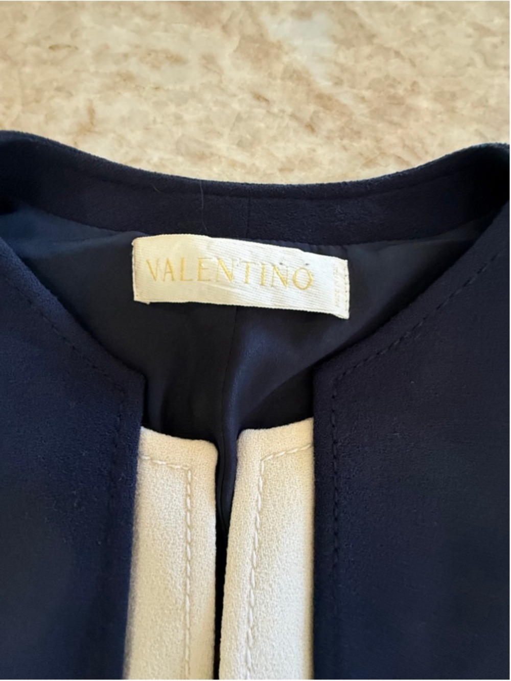 Valentino Navy & Beige Blazer Jacket Large, zipper closure, hand sewn couture - Picture 10 of 16